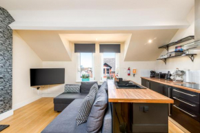 Whitby On The Hill,5mins To the Beach,Pets Welcome, Whitby